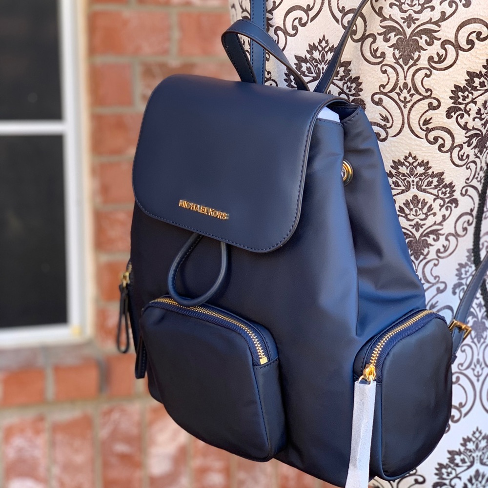 NWT Michael Kors Large Abbey Cargo Backpack Nylon - Picture 3 of 8